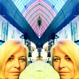 Meet your Posher, Sandy